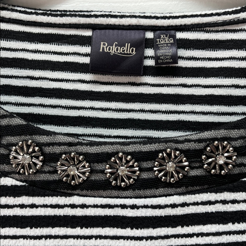 NWT Rafaella Top - Picture 2 of 4